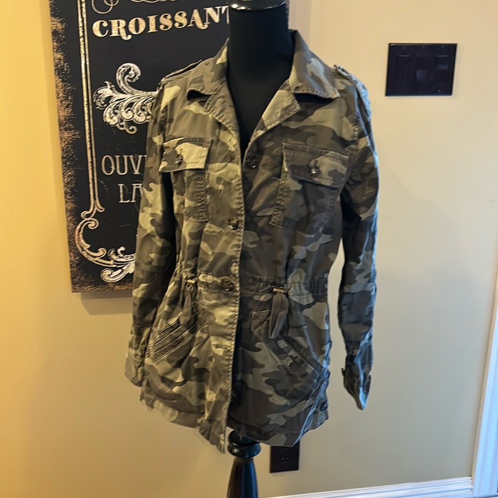 Banana republic, camo jacket